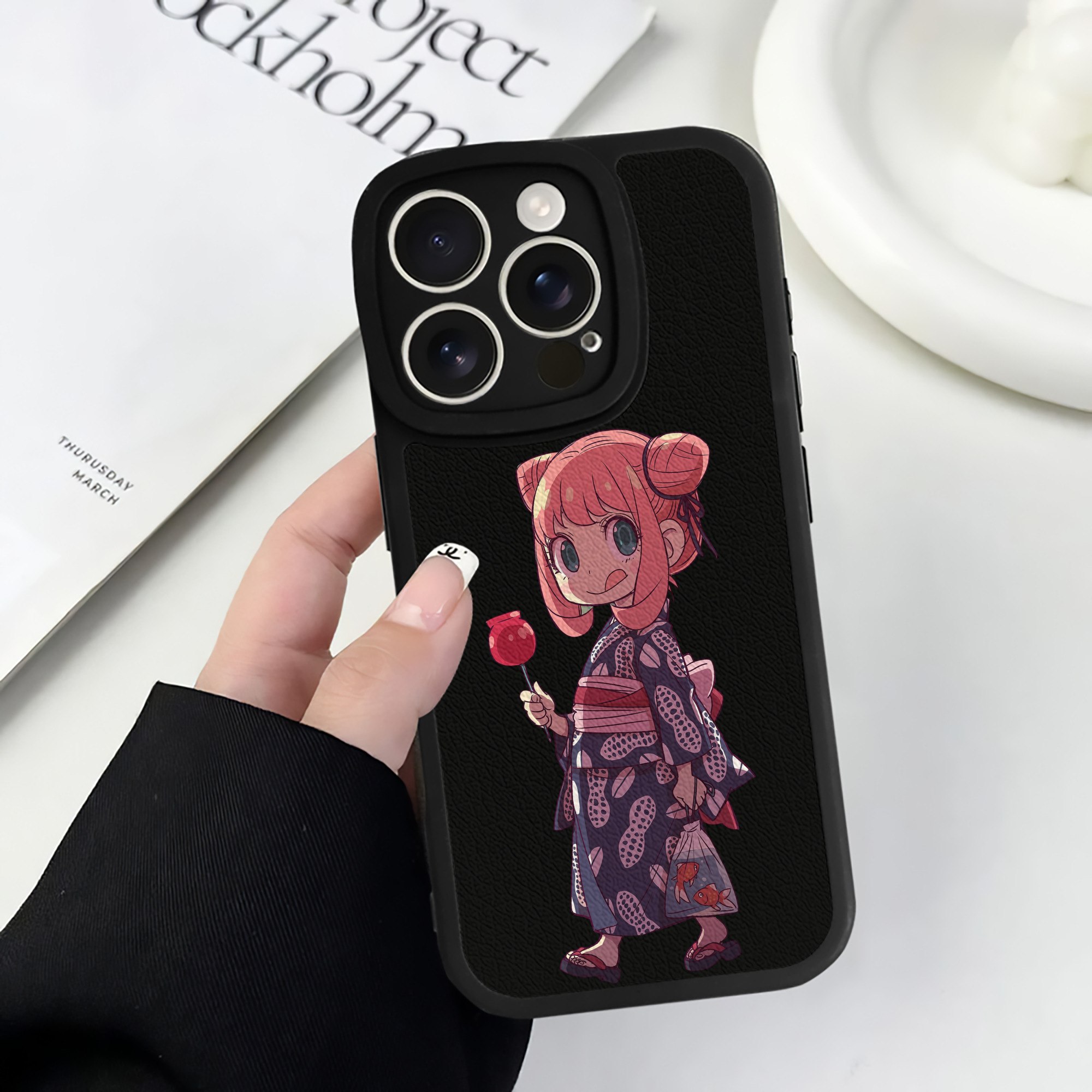 （画像用） SPY×FAMILY间谍家家酒 【iPhone 16シリーズ対応】シリコンスマホケース（レザー調） 材質：シリコン